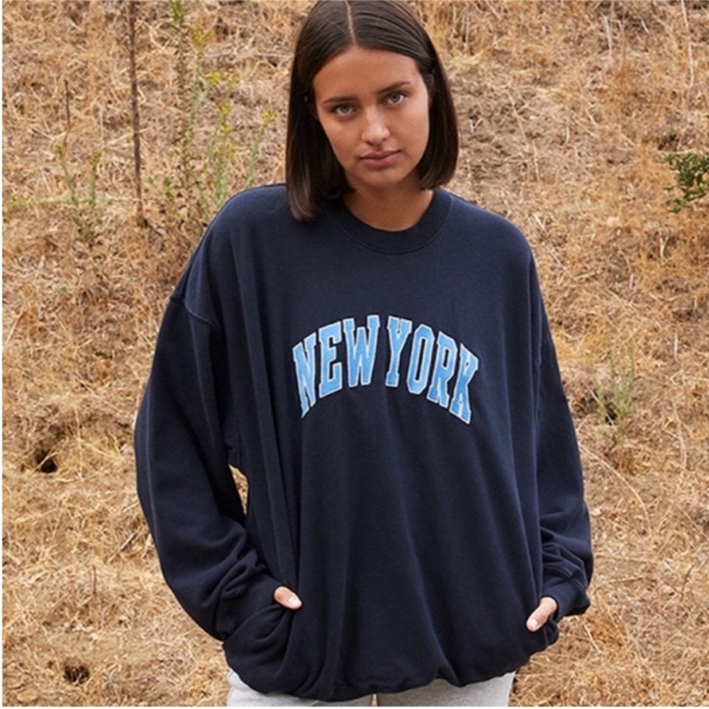 Brandy Melville | John Galt | New York | Sweatshirt